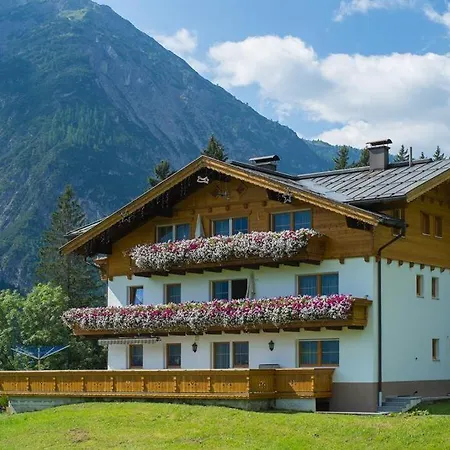 Daire Alpenview Lechtal Holzgau