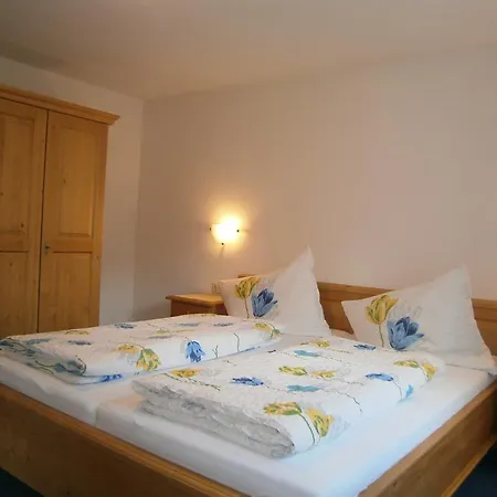 Alpenview Lechtal 公寓